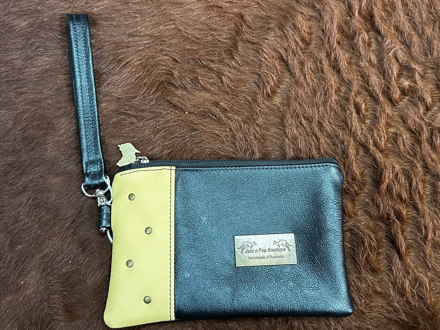 Rivet Pouch