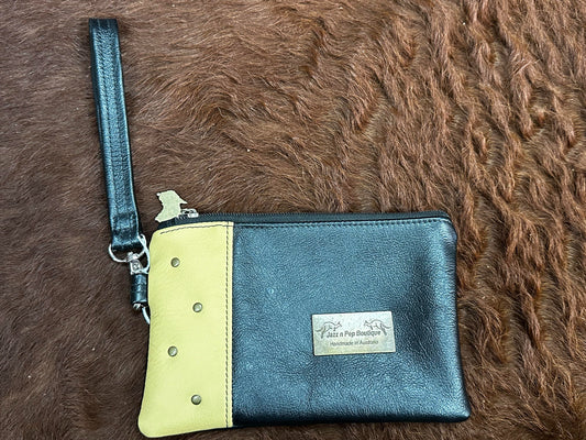 Rivet Pouch